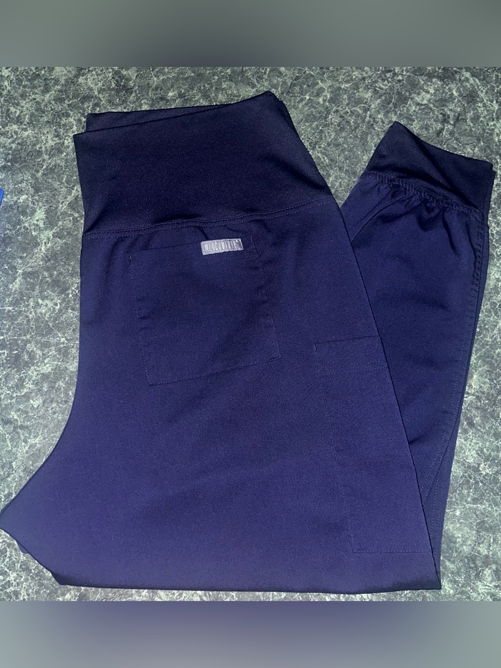 Jogger scrub pants